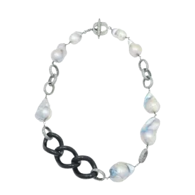 Agate-Link Pearl and Diamond Necklace