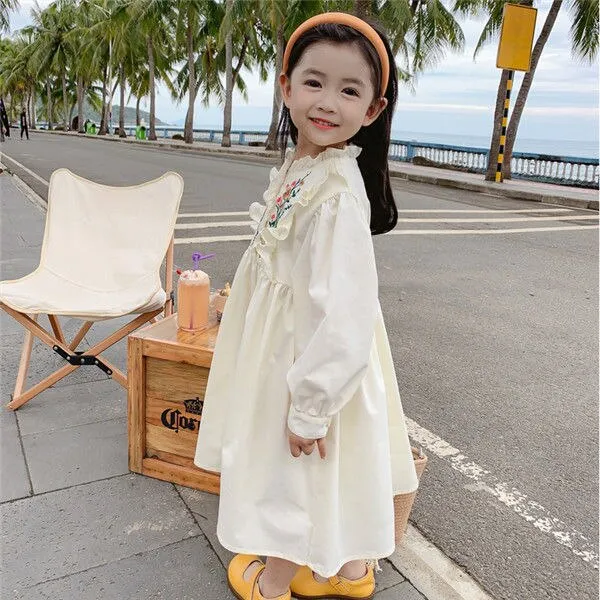 Dress A-line Knee Length O-neck Collar Pullover Print Embroidery Floral Sweet Lovely Cute Fashion Comfortable Casual Autumn Girl