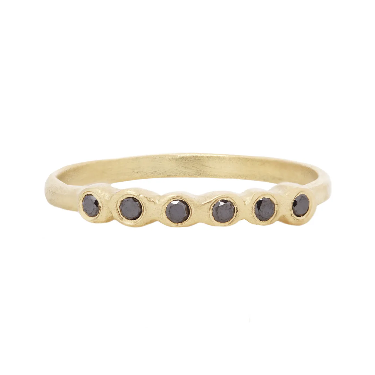 Half pebble band with black diamonds
