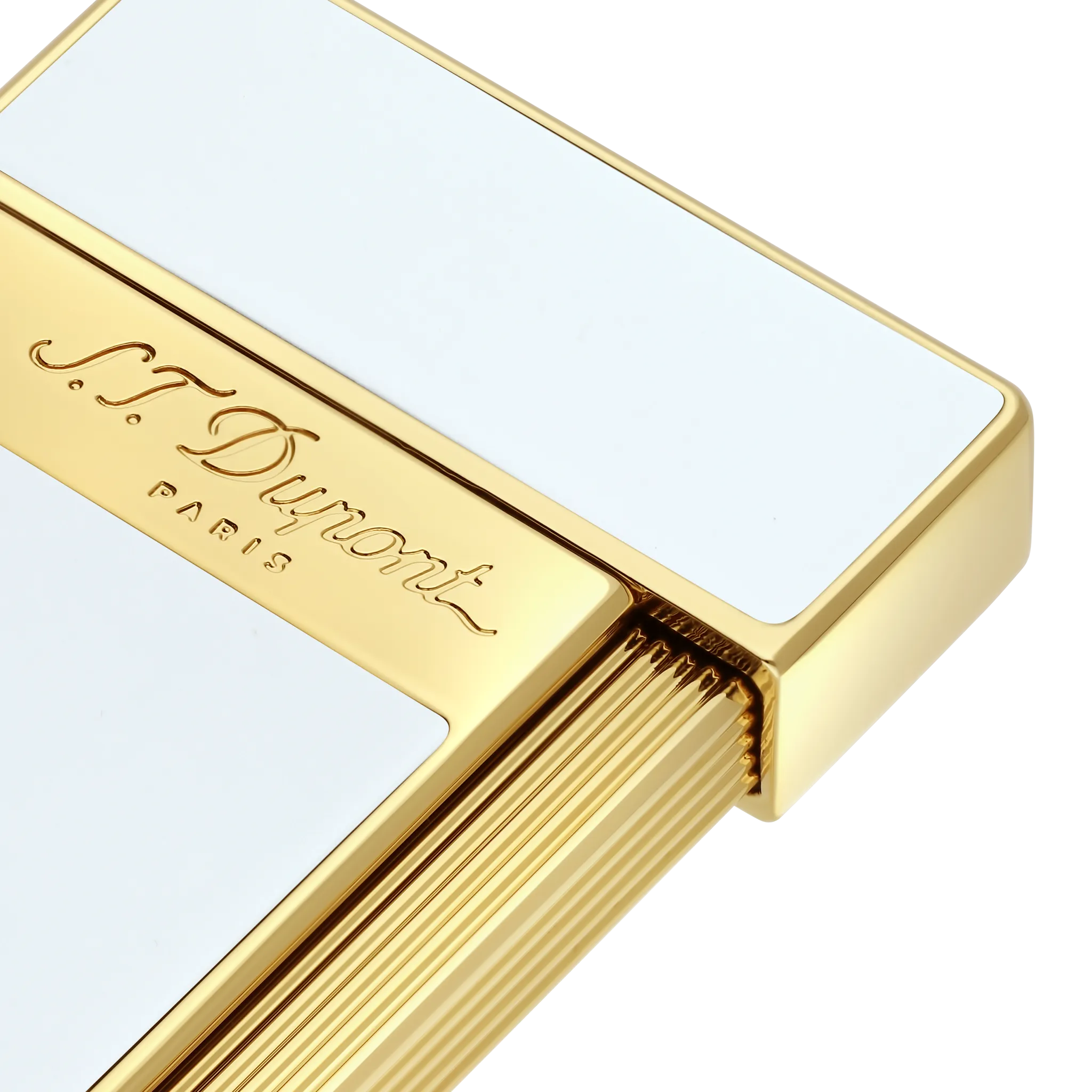 Lacquered lighter